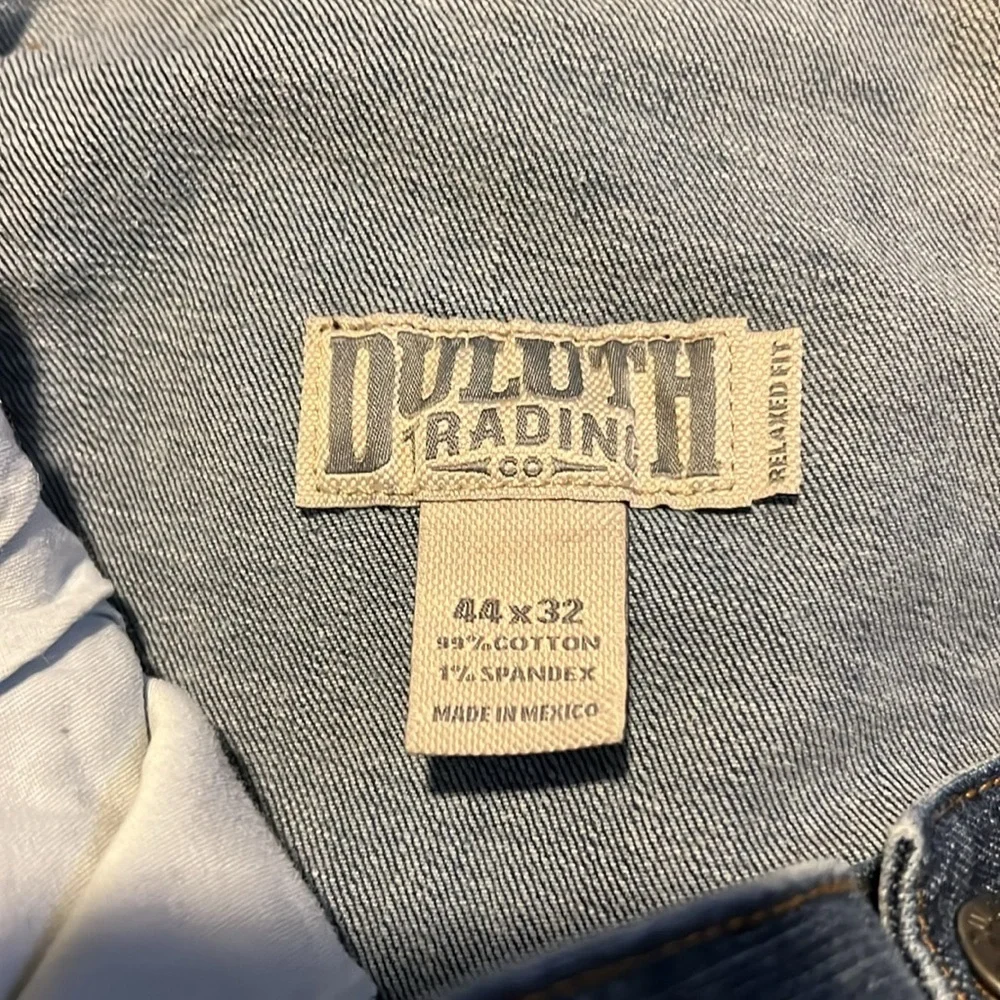 Duluth Trading Co Men’s Relaxed Fit Flex Weekend Jeans Q22